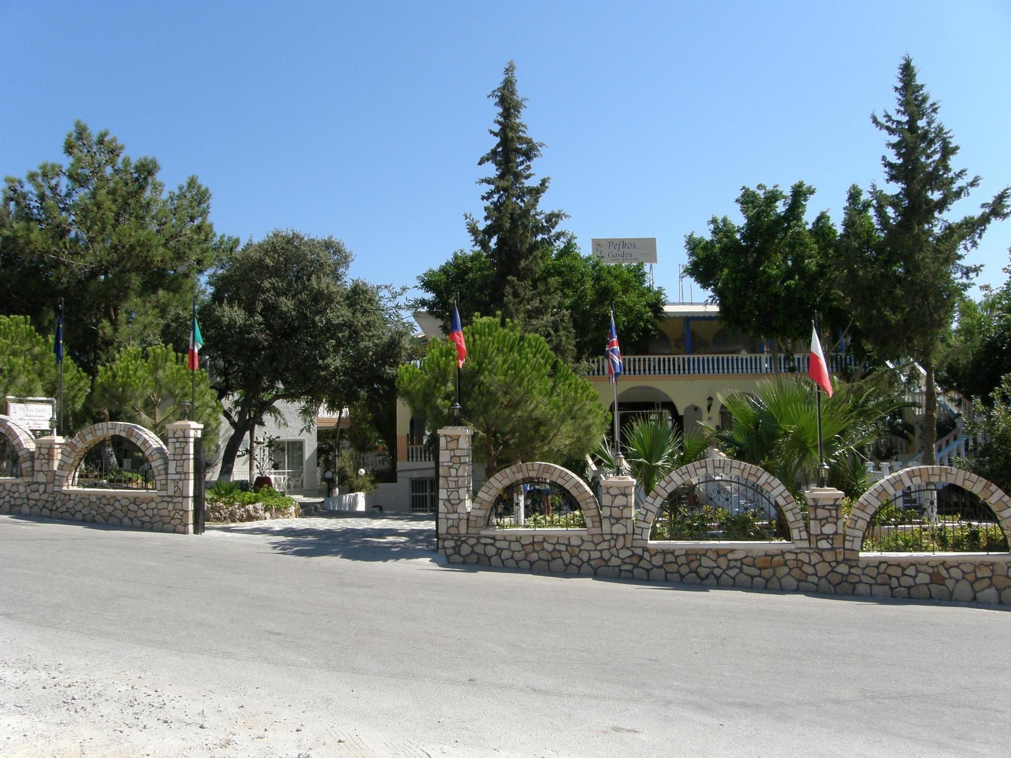 Pefkos Garden Hotel Pefki 外观 照片